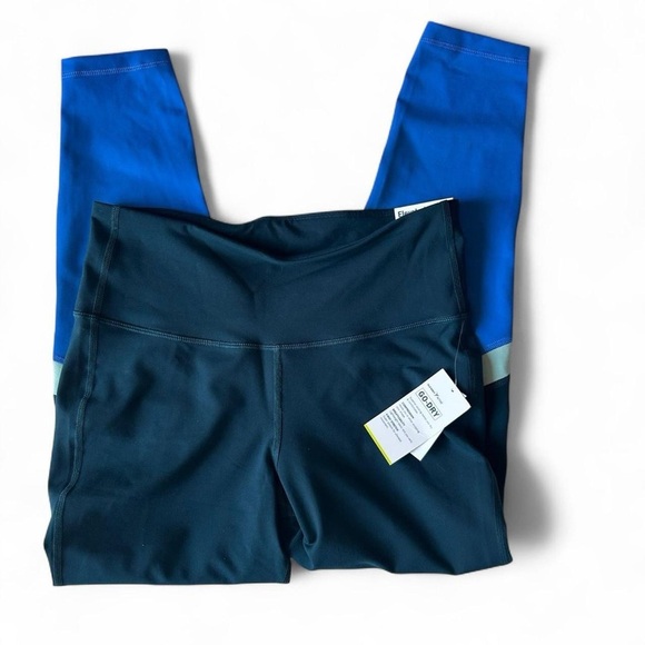 NWT- Old Navy Work Out Pants. Color Block / Sz- L - Picture 6 of 6